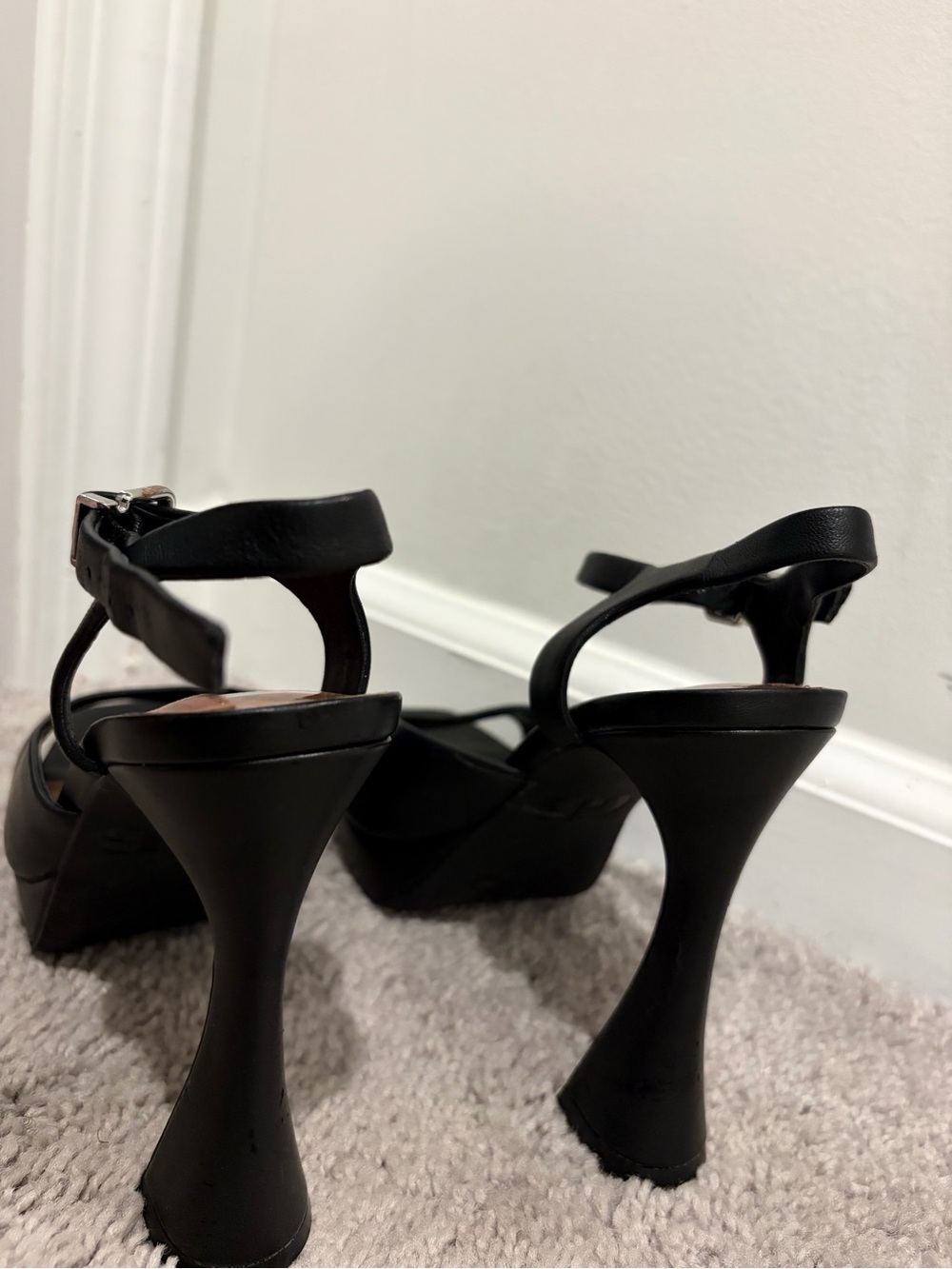 Womens Black Strappy Platform Heels - Classic Evening Sandals